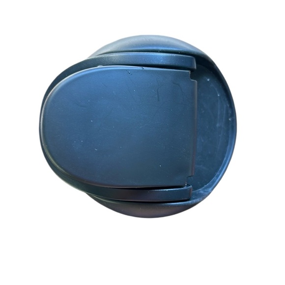 Owala water bottle - Picture 3 of 4